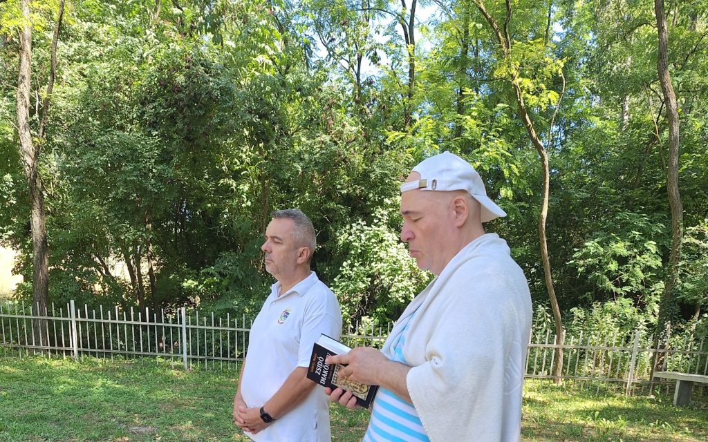 Abda polgármestere, Szabó Zsolt, és Nógrádi Gergely főkántor